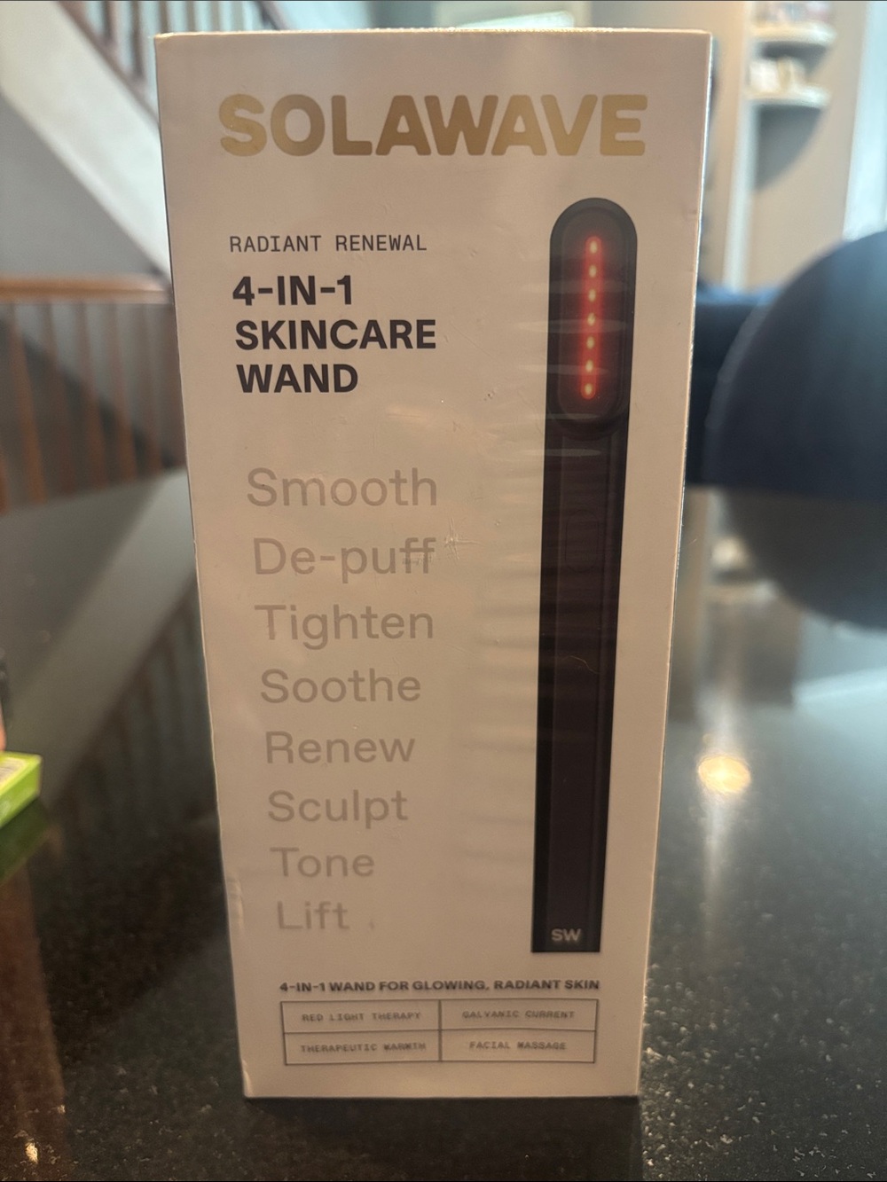 SOLAWAVE 4-in-1 Skincare Wand — Black
